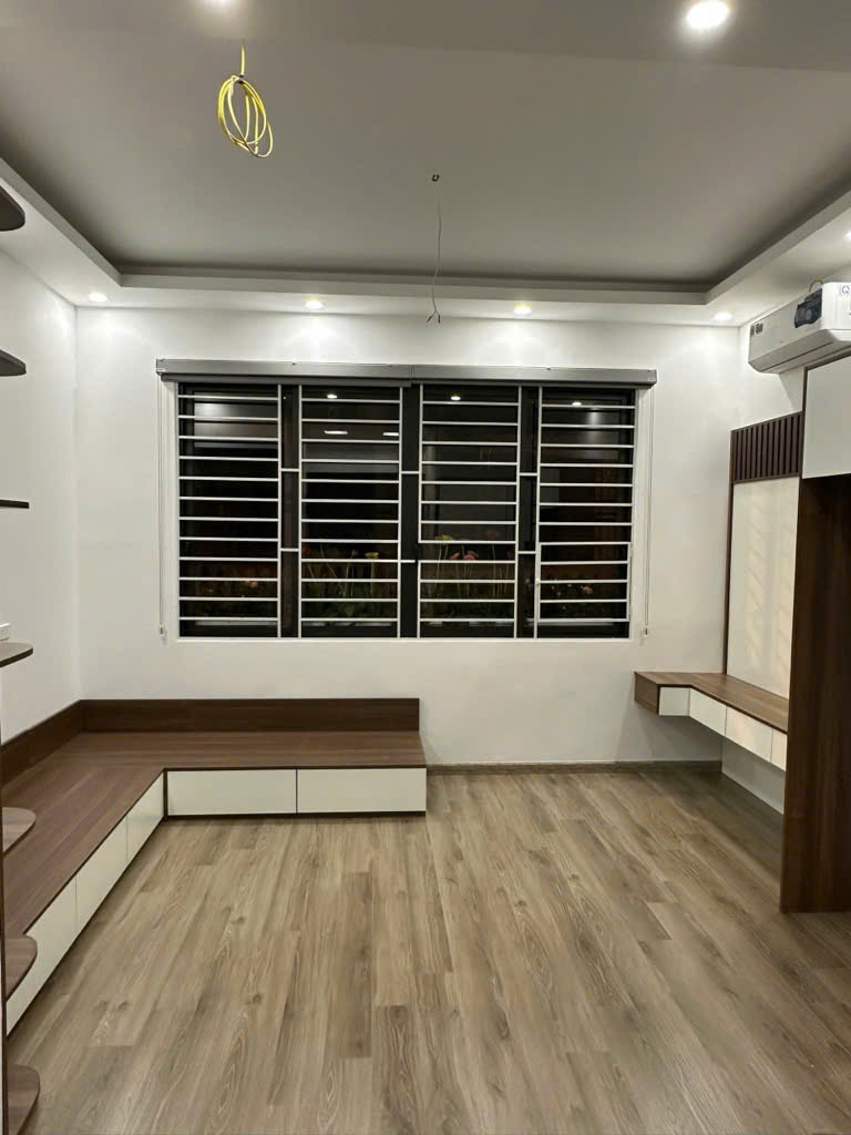 DÒNG TIỀN 1 Tỷ/ Năm. Bán CHDT phố ĐẠI LA. CÁCH PHỐ VÀI BƯỚC Chân - 63m ×  6T THANG MÁY